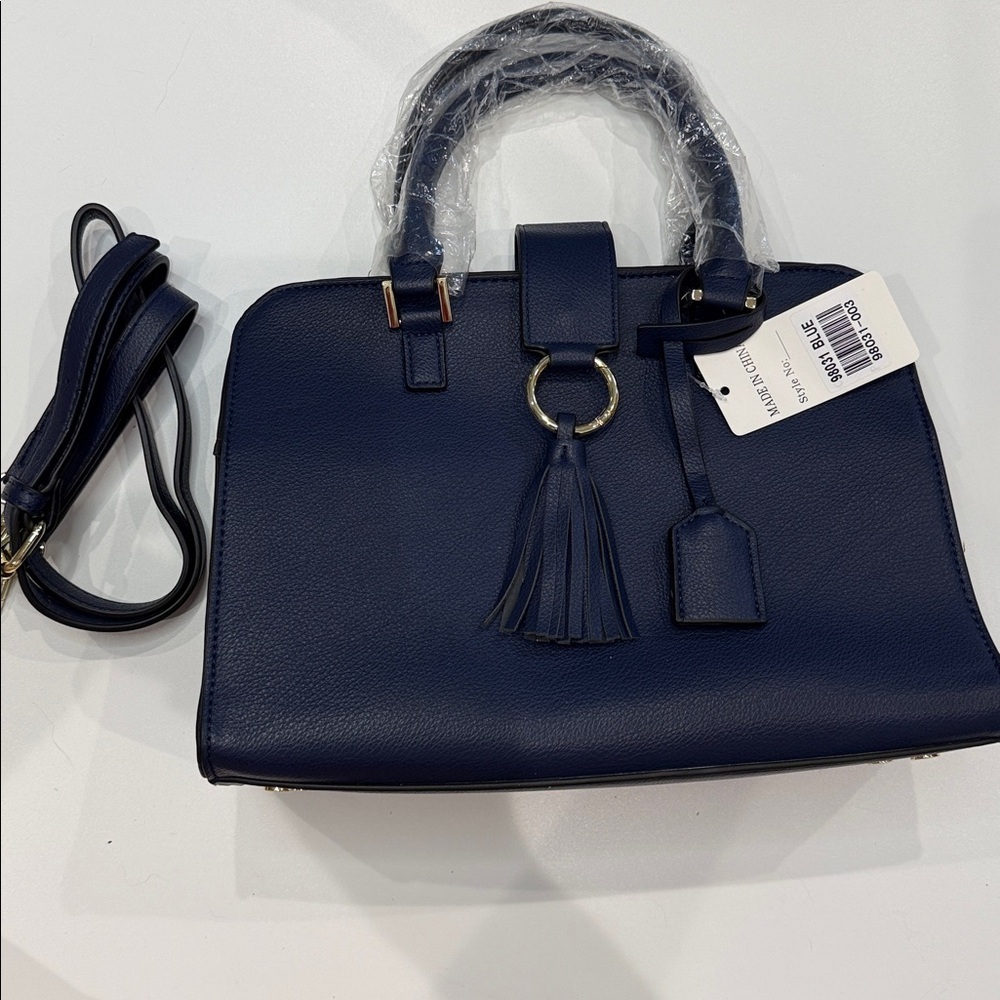Elegant Navy Blue Handbag w/ crossover